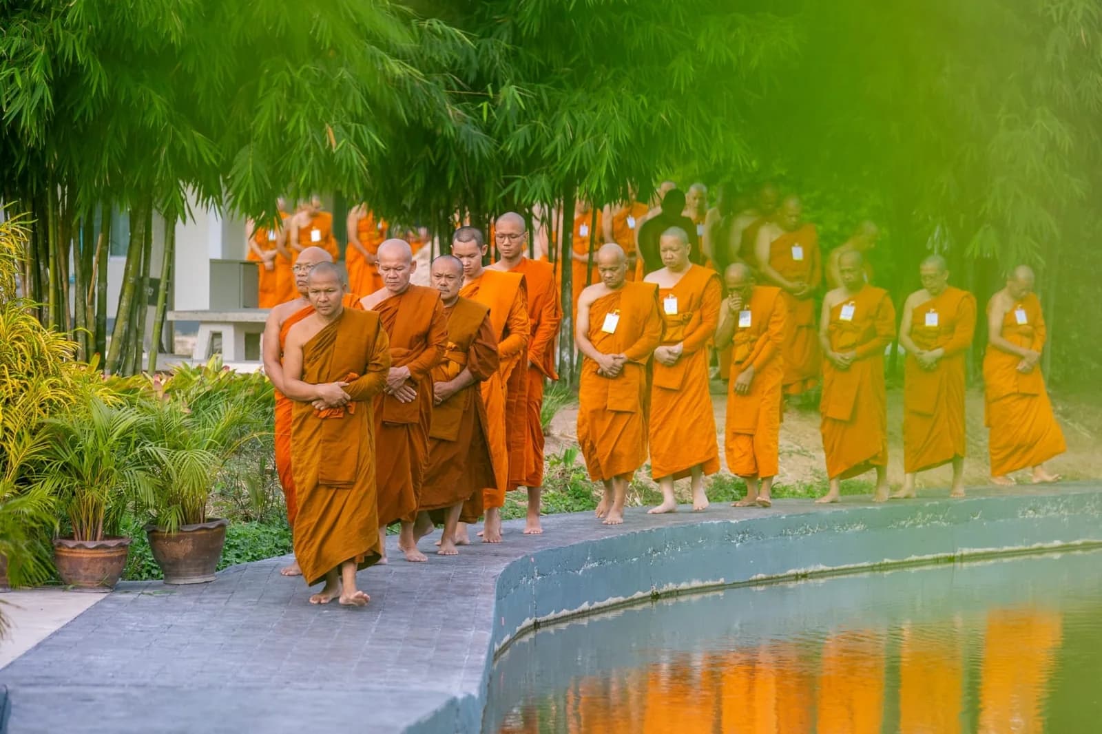 งานทำบุญใส่บาตร กองทัพเรือ