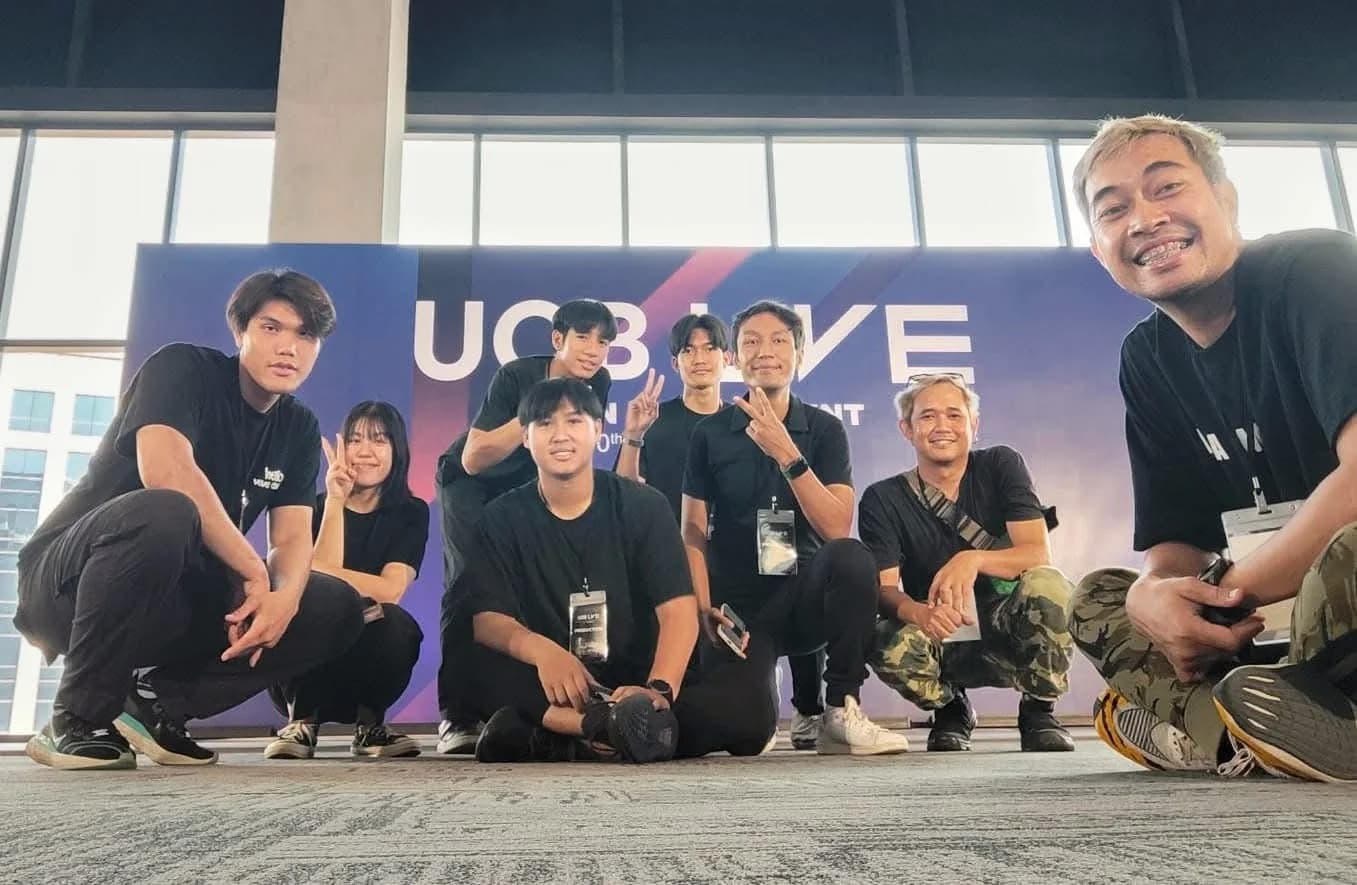 OPENING UOB LIVE × REAL MAN